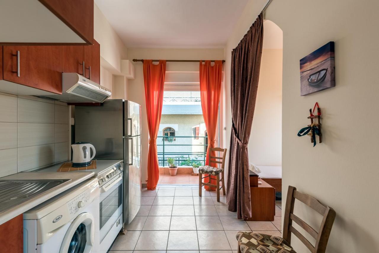 Golden Beach Hill Apartments Kato Daratso Luaran gambar
