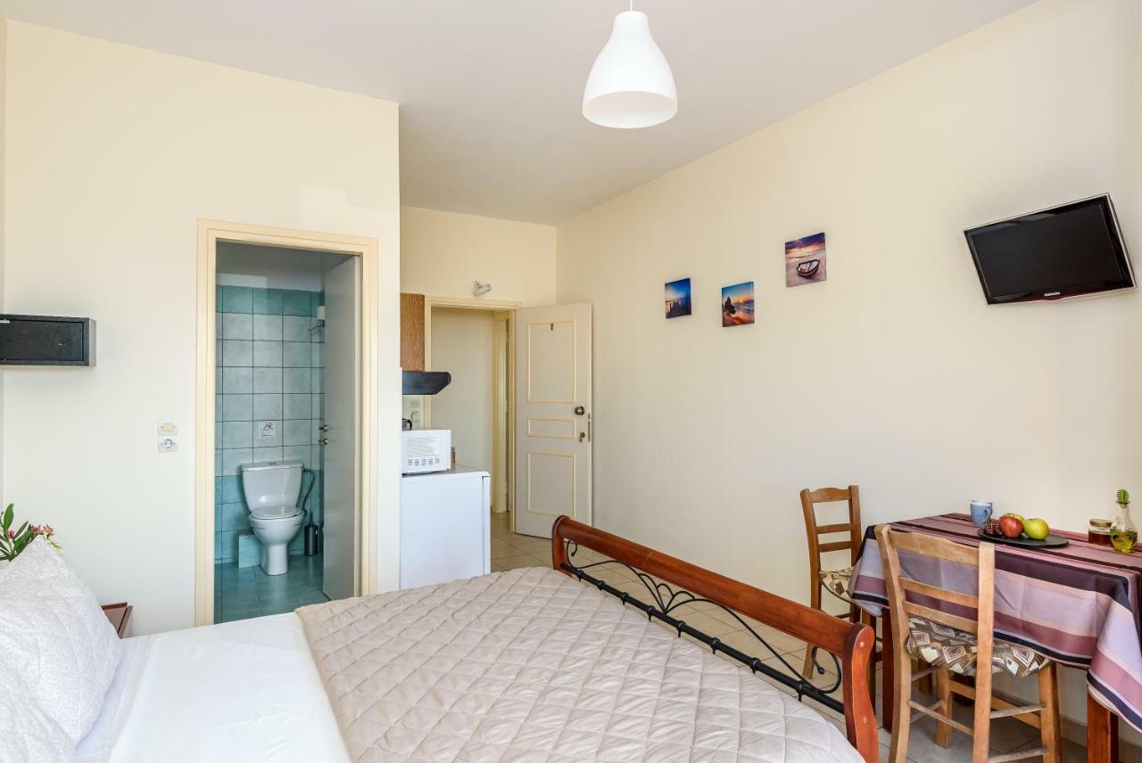 Golden Beach Hill Apartments Kato Daratso Luaran gambar